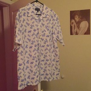casual Hawaiian short sleeve button down